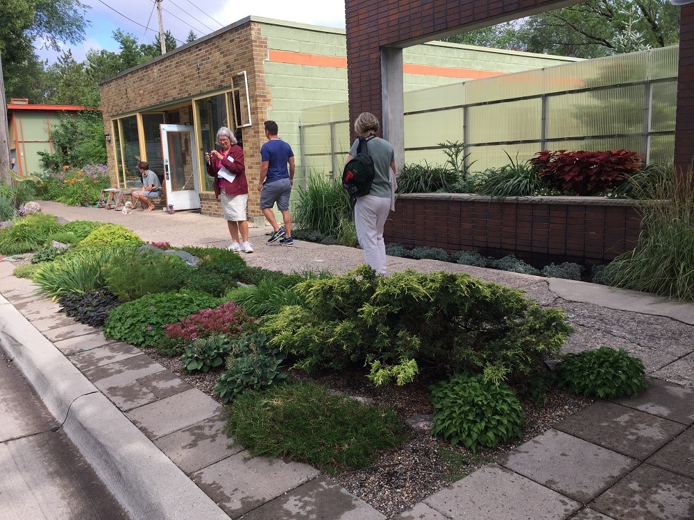 2016 Garden Blogger Fling Hellstrip Garden 