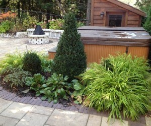 Portfolio : Small garden by hot tub