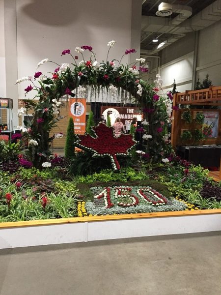 Feature Garden at Heritage Court